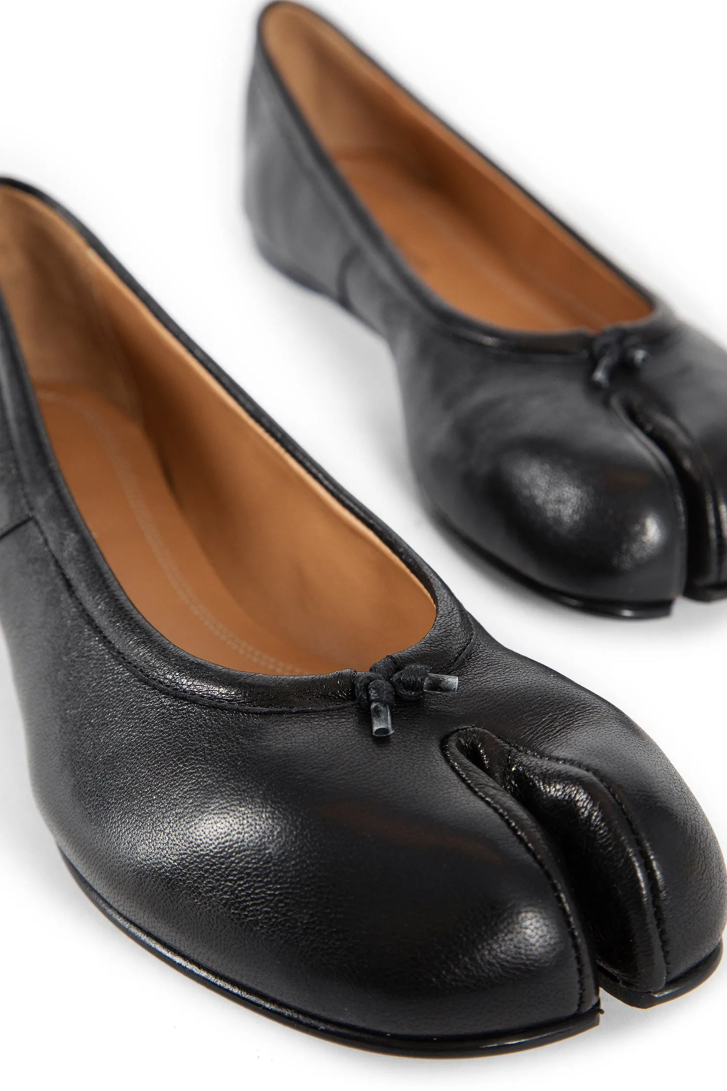 maison margiela  tabi ballerinas 